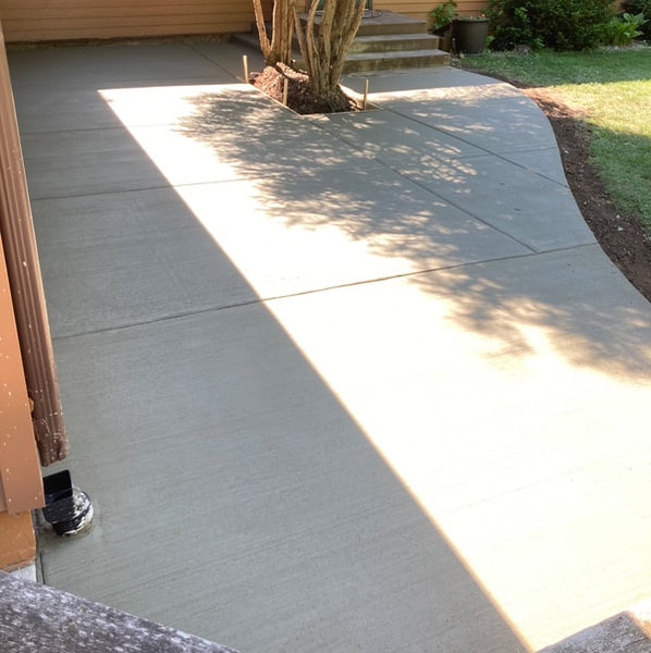 front steps, sidewalk and patio - central mn albany home - best concrete company